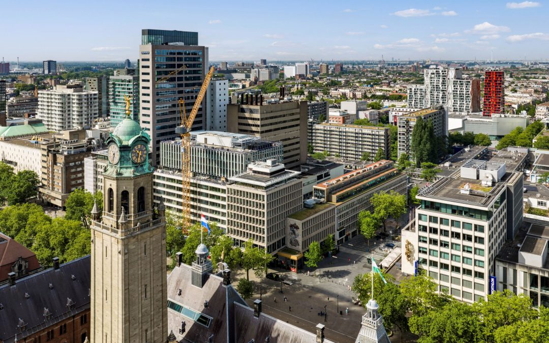 Weverskade Vastgoed verwerft iconische Holbeinhuis aan Coolsingel in Rotterdam